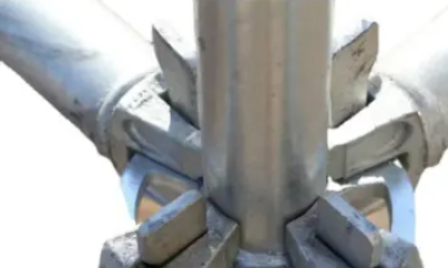 Tầm quan trọng của khả năng chịu tải dọc trong hệ thống gi&agrave;n gi&aacute;o Ringlock